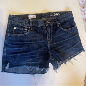 GAP Shorts